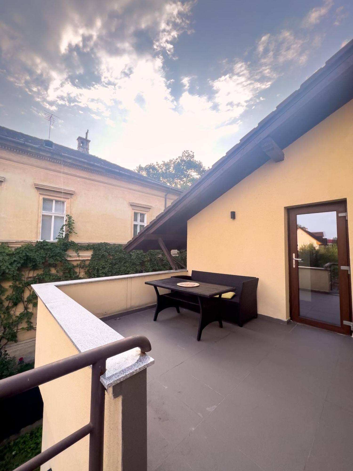 Kesletz House Hotel Sibiu Buitenkant foto